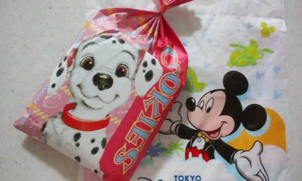 Tdr 101匹わんちゃん チョコチップクッキー ディズニー コミック アニメグッズ 売買されたオークション情報 Yahooの商品情報をアーカイブ公開 オークファン Aucfan Com