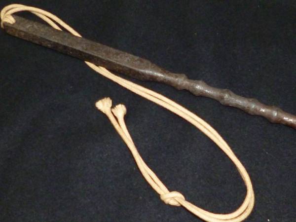 鉄鞭 竹節型鉄地鞭 隠し武器 珍品武器(その他)｜売買されたオークション情報、yahooの商品情報をアーカイブ公開 - オークファン ...
