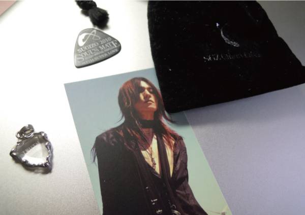 SUGIZO アクセサリー クリスタル LUNA SEA(メンズアクセサリー)｜売買