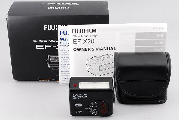 ★値下!箱付美品★FUJIFILM EF-X20 フジフィルム ストロボ♪ 496