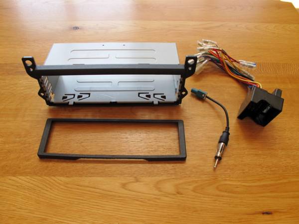 BMW MINI（ミニ） オーディオ取付キット （GE-BM101） 中古