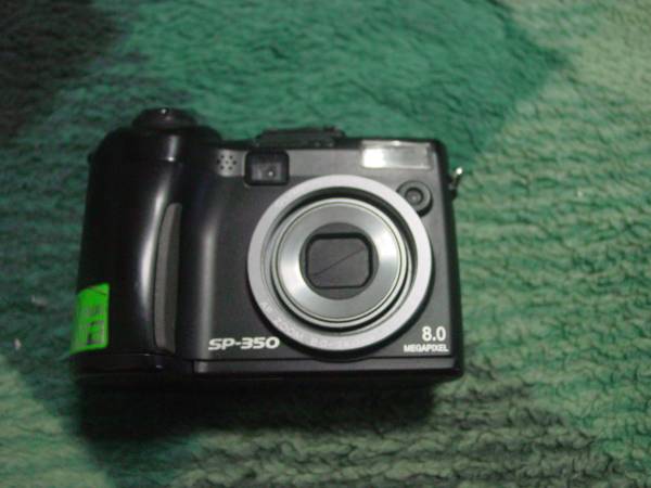 オリンパス デジカメ　SP-350　単３電池駆動3×OPTICAL ZOOM