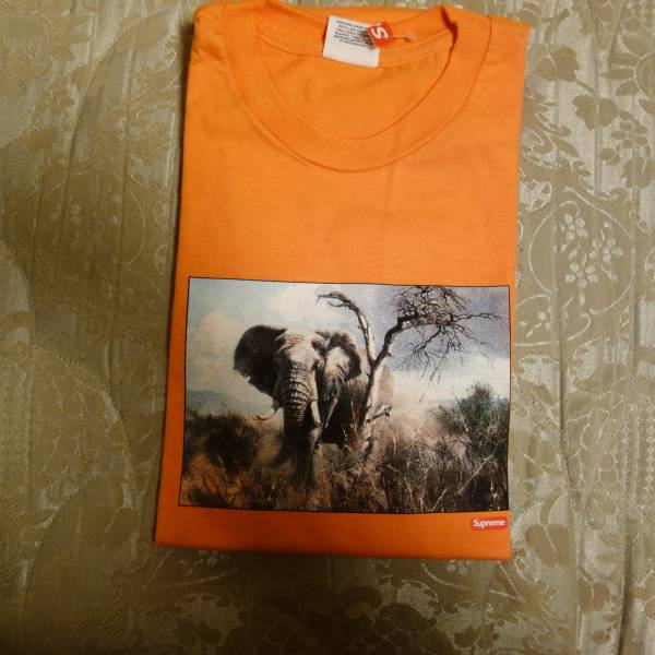 supreme elephant tee box north garcons