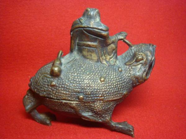 津軽の旧家」中国美術 時代香炉 三足の蛙/蝦蟇仙人/青蛙神(銅製)｜売買
