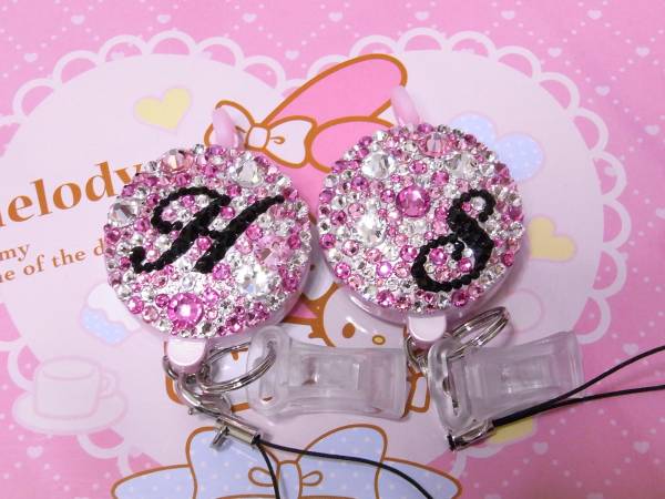 デコ　携帯　ネックストラップ　ＦＩＴ　イニシャル　スワロ