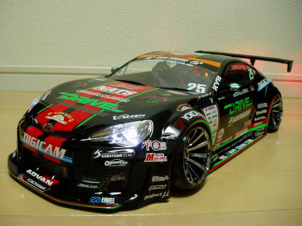 ヨコモ 「DRIVE M7 ADVAN MAX 織戸86」 電飾6灯 1/10(ボディ)｜売買