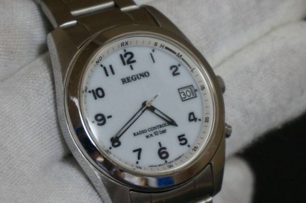 441☆REGNO/レグノ　ソーラーテック　メンズ腕時計 電波時計
