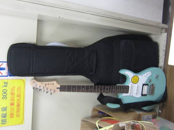 □F-47 YAMAHA エレキギターPACIFICA PAC112V ソニックブルー□(ヤマハ 