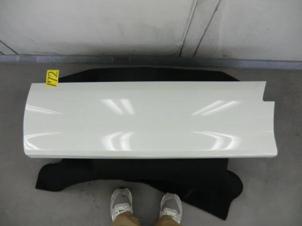 Ｃ25 セレナ サイドフィニッシャー リア 左