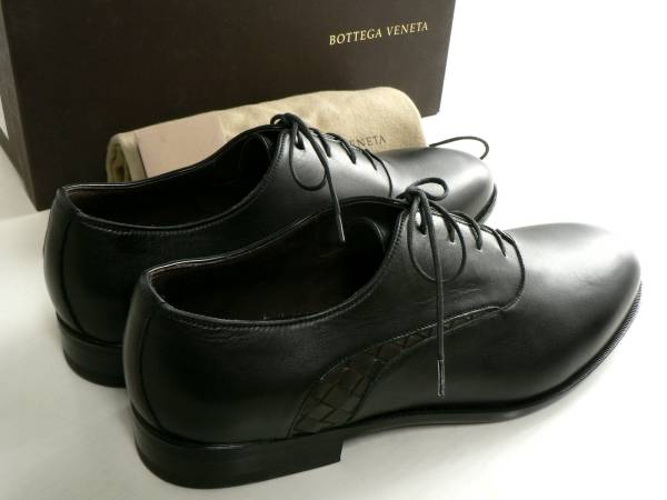 12万BOTTEGA VENETA★注目イントレ!内羽根プレーントゥ黒【42+】