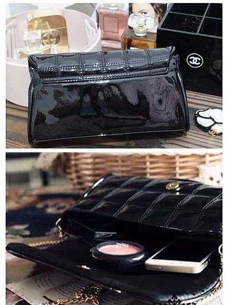 CHANEL ノベルティ シャネル チェーンウォレット ショルダーバッグ