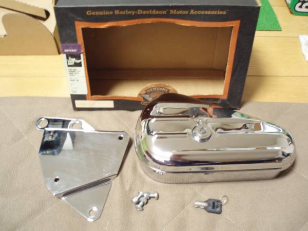 ハーレー純正 ツールボックス ソフテイル ＦＬＳＴF ツインカム