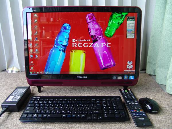 東芝 21.5型 REGZA PC 4GB 1TB Win7 地デジ D712/T3FM