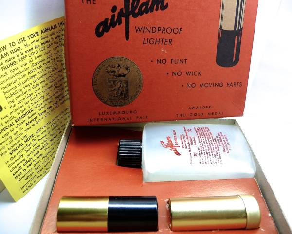 珍品1940年代airflem白金触媒式ライター自然着火式 完品 オイルライター 売買されたオークション情報 Yahooの商品情報をアーカイブ公開 オークファン Aucfan Com