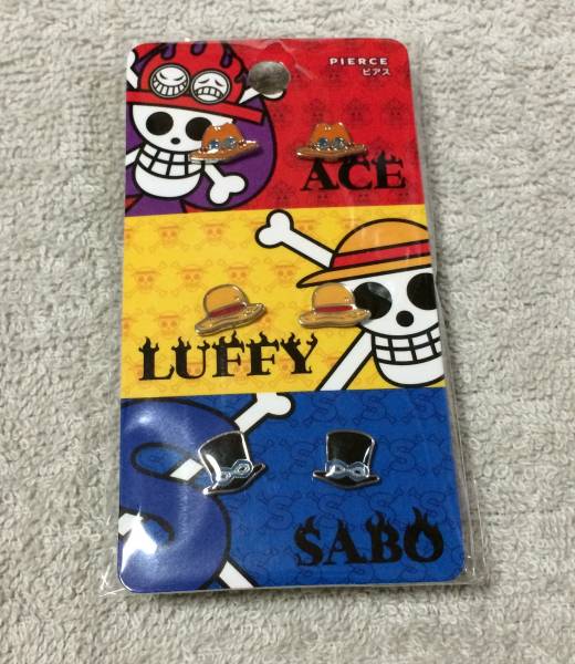 Usj限定15ワンピース ピアス エース ルフィ サボ ユニバ One Piece 売買されたオークション情報 Yahooの商品情報をアーカイブ公開 オークファン Aucfan Com