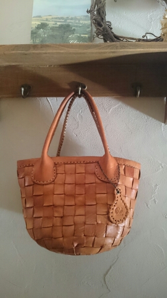 ロビタ robita ラウンド トートバッグ S メッシュ 牛革