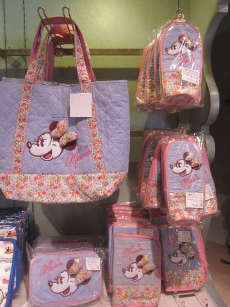 ディズニー購入 マザーズバッグ トートバッグ フラワーミニー ディズニー 売買されたオークション情報 Yahooの商品情報をアーカイブ公開 オークファン Aucfan Com