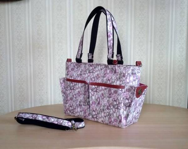 ハンドメイド＊３Wayバッグ《リバティ・アレキサンドラ》