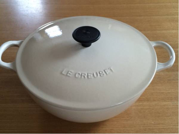 【新品】ルクルーゼ LE CREUSET マルミット 22cm デューン ルクルーゼ マルミット デューン・22cm・2.6L 美品 新品ルクルーゼ LE