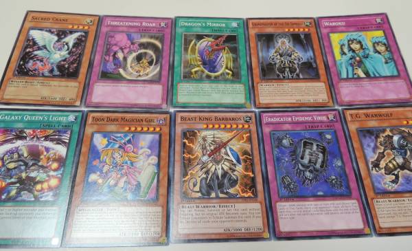 遊戯王 まとめ売り 英語版など 10000枚 1万枚 引退 格安 即決