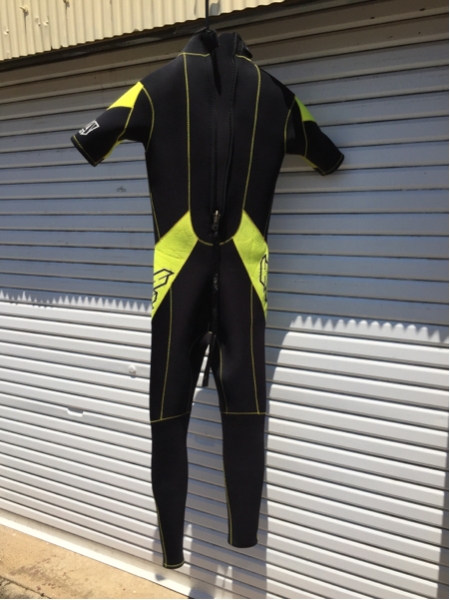 Holly ドライスーツ Holly ハリーウェットスーツ 中古 sizeM(男性用