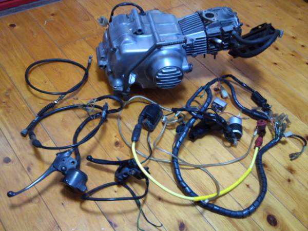 ホンダモンキー6v ボアアップ済みエンジン ☆6Vモンキーボアアップエンジン おまけ多数☆ゴリラ ダック DAX