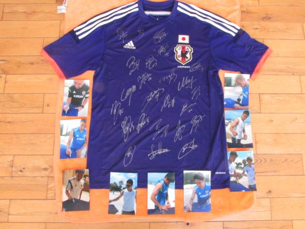 サッカー日本代表チーム全選手サイン入りユニフォーム☆本田圭佑