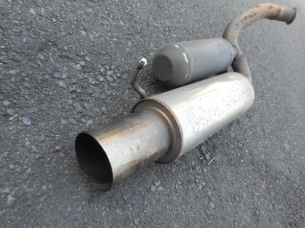 ☆★NCP13ヴィッツRSマフラーHKS・HiPower・1NZ-FE★☆K2428