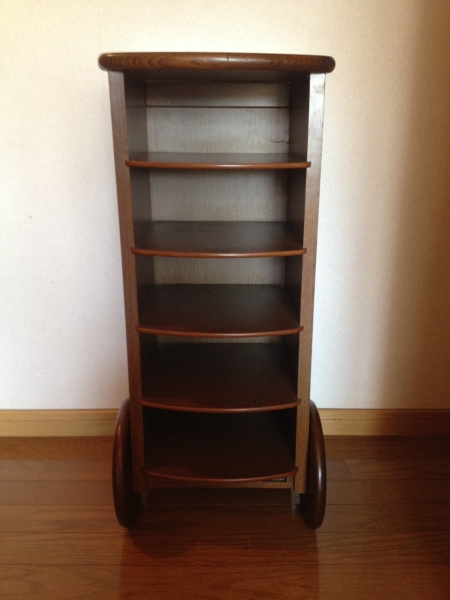 コイズミ 木製スリッパラック アンティーク調　小泉家具　KOIZUMI コイズミ | KOIZUMI 電気スリッパの通販 メルカリ 木製チェア 古雑貨