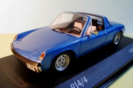 1/43 VW（フォルクスワーゲン）ポルシェ914-4 青