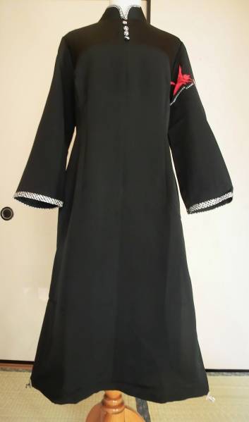 ♪着物リメイク♪チャイナ風ワンピース黒絵羽織より鶴♪～２L♪
