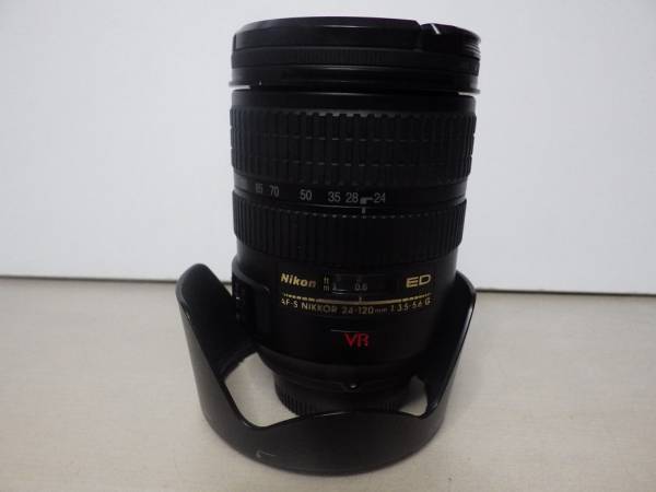 Nikon AF-S Nikkor 24-120mm F/3.5-4.5G ED VR 美品