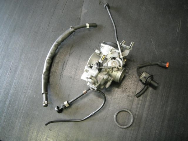 ビューエルM2　社外流用キャブレター（XLH1200　エボ　883　s1