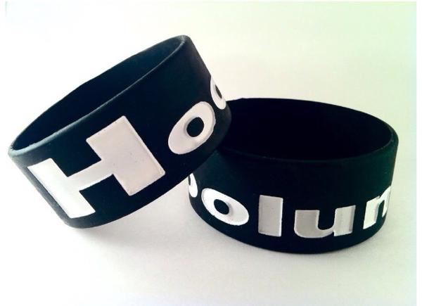 Hoolum ラバーバンド4個セット　赤西　錦戸　着用 ☆赤西仁着用☆【新品・未開封】黒&白vr. Hoolum リストバンド(メンズ
