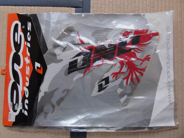 □XR250（MD30)シュラウドデカール one□(サイド)｜売買された