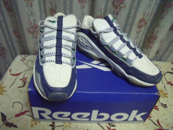 Reebok　DMX　RUN　＝未使用　27，5㎝
