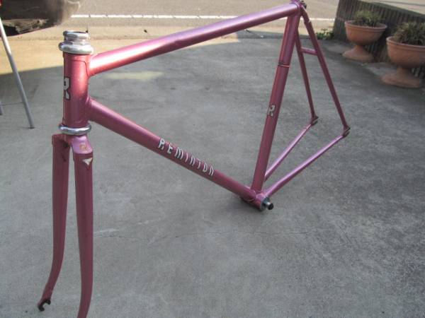 激レア レミントン ピストフレーム エンド110 NJS(トラックレーサー