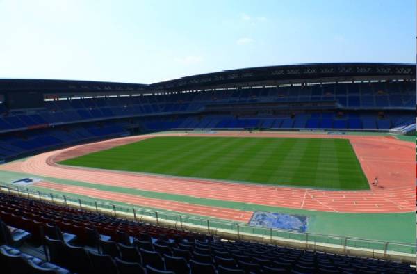 ②6/11カテ2バック 日本 対 イラク 日産S 2枚連番ペア当日手渡し