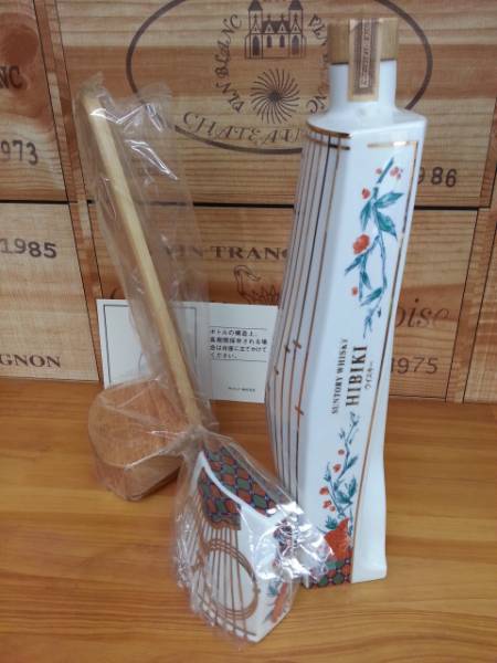 希少品サントリーウイスキー響 琴型ボトル限定品（山崎・竹鶴 (日本  