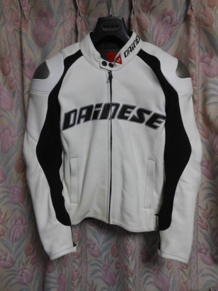 新品未使用 DAINESE SANTA MONICA ダイネーゼ サンタモニカ 44(Sサイズ