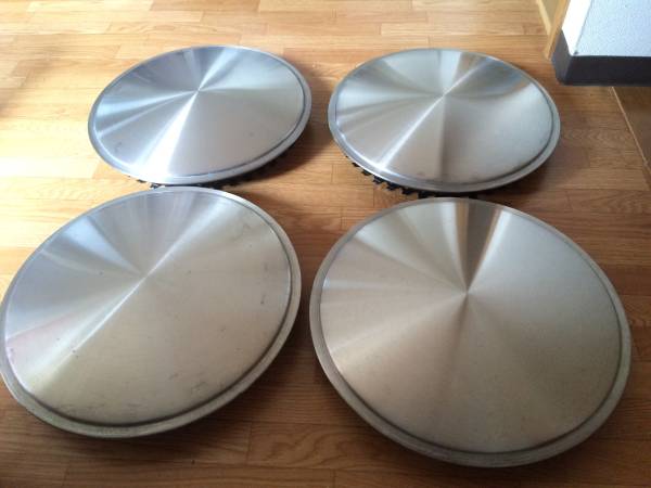 14インチ ホイールカバー オシャレ 格安 金属製 社外品 売買されたオークション情報 Yahooの商品情報をアーカイブ公開 オークファン Aucfan Com