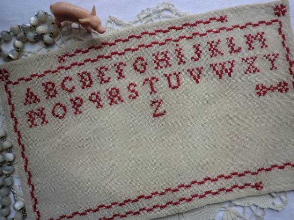 フランスアンティーク刺繍ABCDアルファベットサンプル１９世紀末