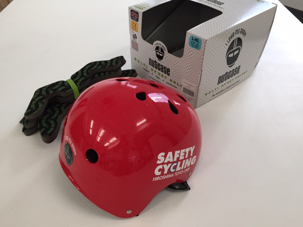 超レア！広島カープ バイシクル赤ヘル nutcase 自転車ヘルメット(応援