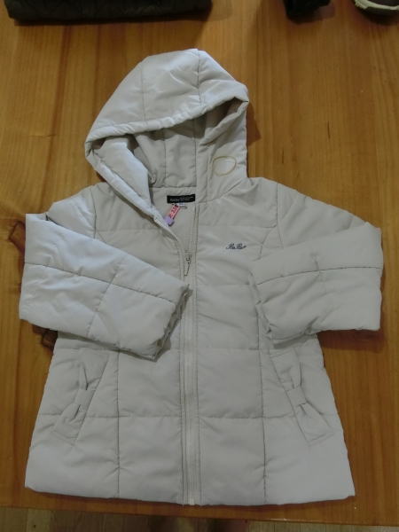 美品　ベベ　BeBe　ジャンパー110㎝　クリーニング済