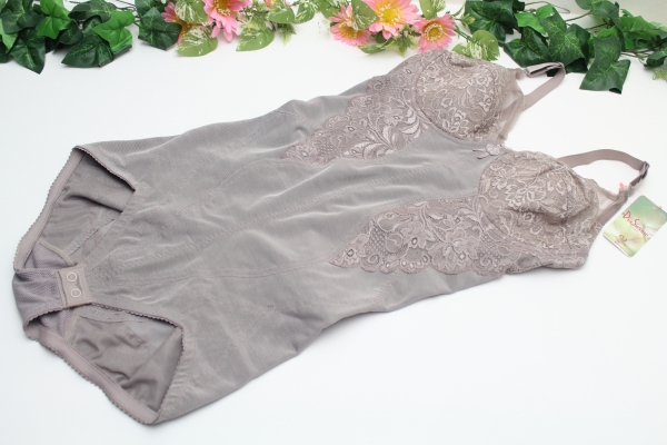 ◆ダイアナ　ボディスーツ　アイリスグレー　C85LL＋3