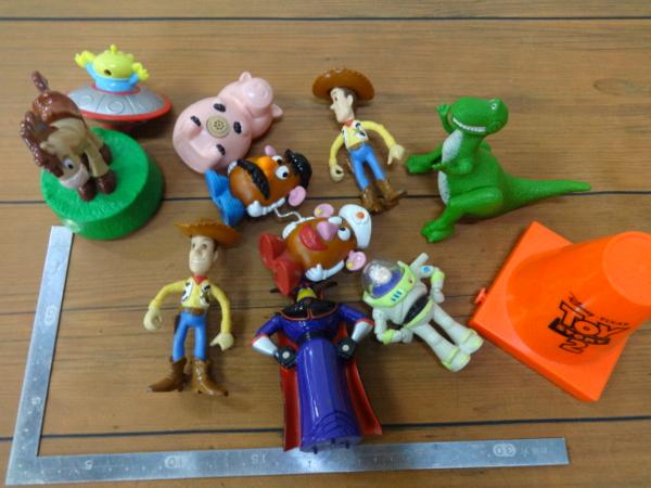 マクドナルド ハッピーセット トイストーリー いろいろ トイ ストーリー 売買されたオークション情報 Yahooの商品情報をアーカイブ公開 オークファン Aucfan Com