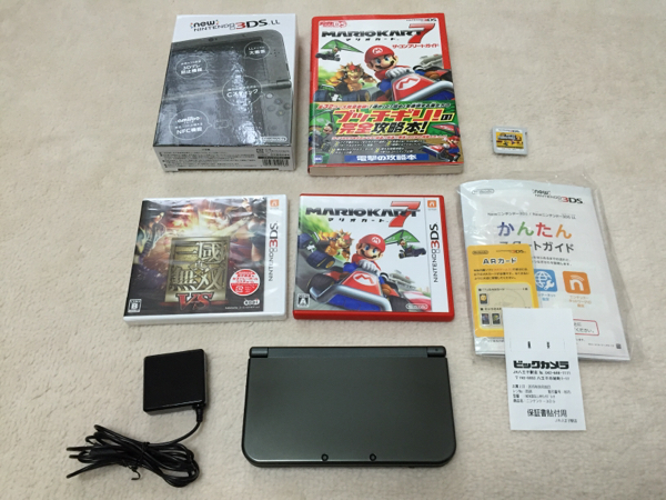 美品　NEW　3DSLL　METALLIC BLACK　ソフト付き　3本