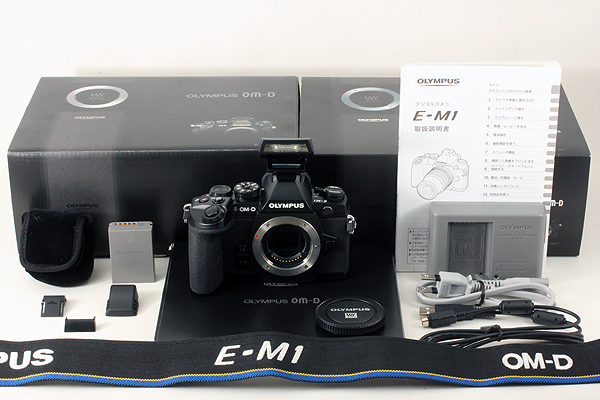 【極上美品♪】 オリンパス OLYMPUS OM-D E-M1 ブラック 045