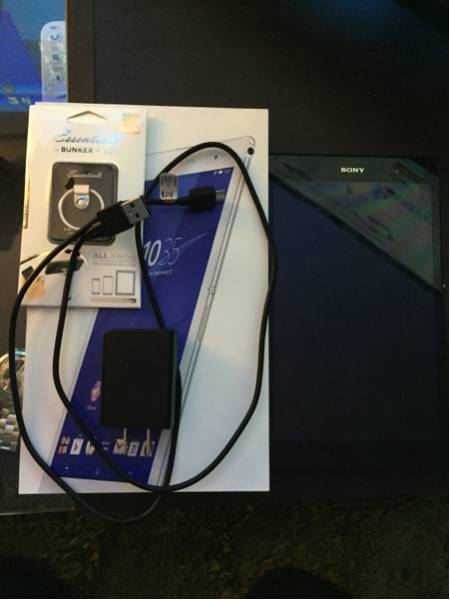 XPERIA Z3 tablet compact 32GB 黒 中古