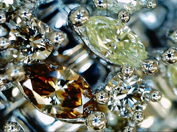 大黒屋◇１円～カラフルダイヤ　ピアス/イヤリング　WG　8.4g